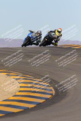 media/Dec-18-2022-SoCal Trackdays (Sun) [[8099a50955]]/Turns 9 and 10 Set 2 (1055am)/